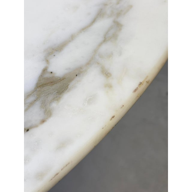 Mid-Century Modern Early Production Knoll Saarinen Tulip Top with Marble Top For Sale - Image 3 of 12