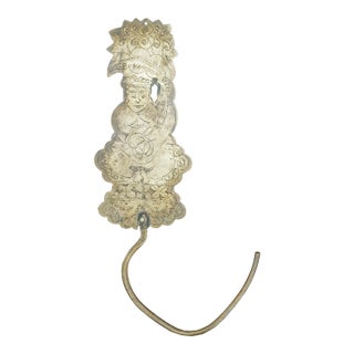 Chinese Bronze Pot Hook With Etched Immortal 19th Century For Sale