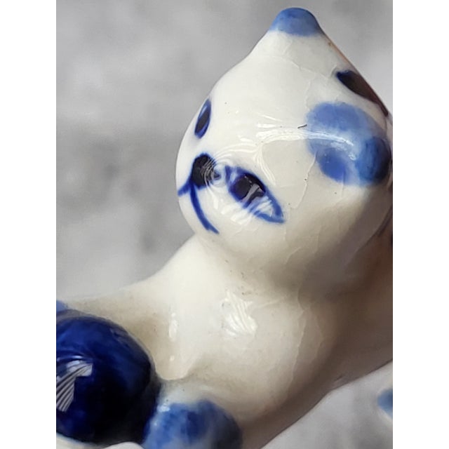 Set of 2, 1980s Ceramic Blue and White Cat For Sale - Image 9 of 13