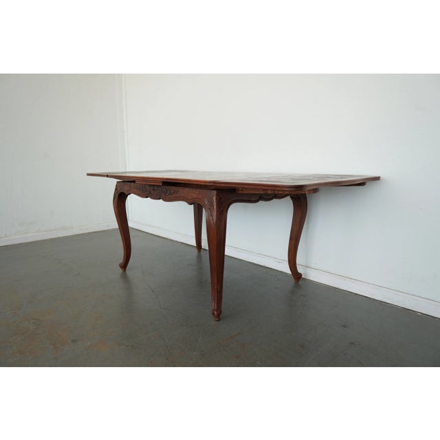 1960s Vintage French Provincial Extendable Dining Table For Sale - Image 5 of 12