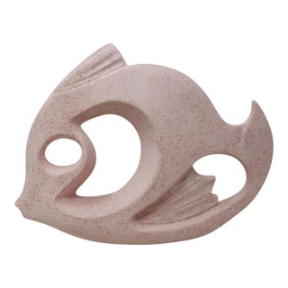 Vintage 1980s Postmodern Pink Speckled Fish Sculpture | Memphis Style Ceramic Art Decor | Abstract Tropical Nautical Figurine For Sale