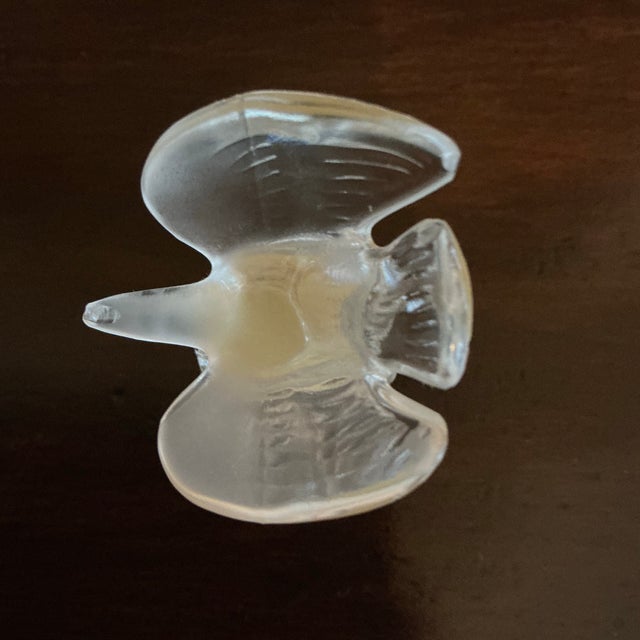 Small Lalique‑Designed Nina Ricci L’Air Du Temps Dove Bottle, C. 1970 For Sale In Dallas - Image 6 of 7