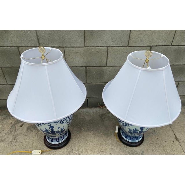 Large Ralph Lauren Chinoiserie Blue & White Vase Floral Motif Ginger