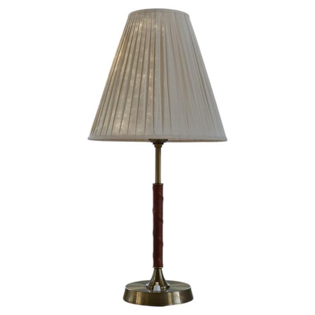 Mid-Century Modern Table Lamp with Brass Base attributed to Ewå Värnamo, 1950s For Sale - Image 11 of 11