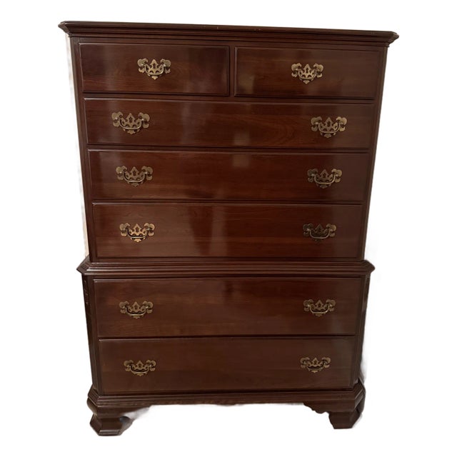 1970s Ethan Allen Classic Manor Chest of Drawers For Sale