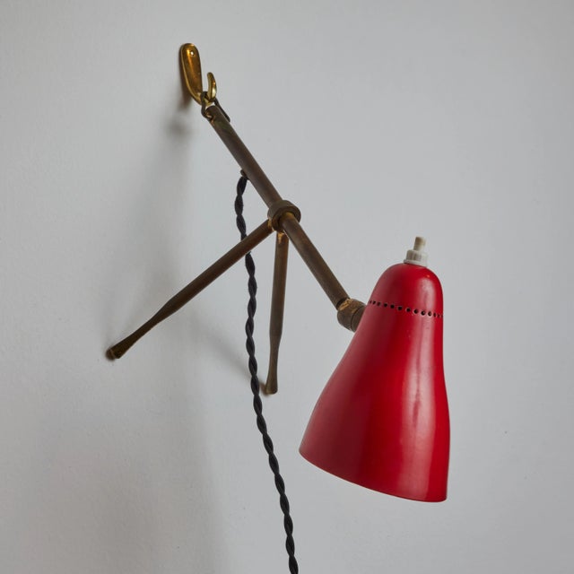 1950s Giuseppe Ostuni 'Ochetta' Red & Brass Wall or Table Lamp for O-Luce For Sale - Image 11 of 12