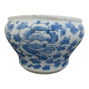 Chinese Blue & White Peonies Scroll Porcelain Cache Spittoon Pot Bowl