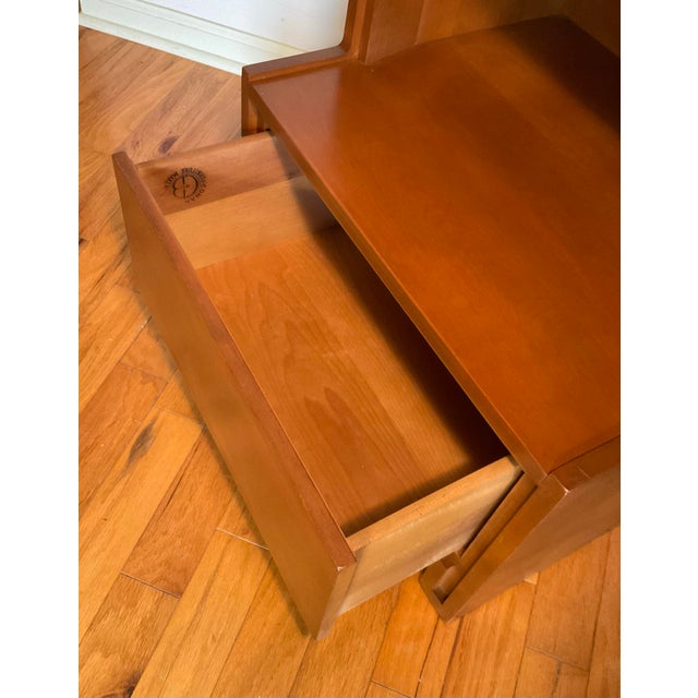 Wood Pair of Vintage Mid Century Modern Nightstands Russell Wright Conant Ball For Sale - Image 7 of 12