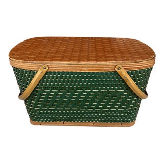 Vintage MCM Hawkeye Burlington Woven Picnic Basket For Sale