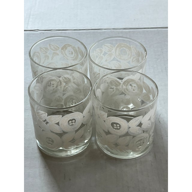 Abstract Vintage Spring Flower Glasses- 4 Pieces For Sale - Image 3 of 9