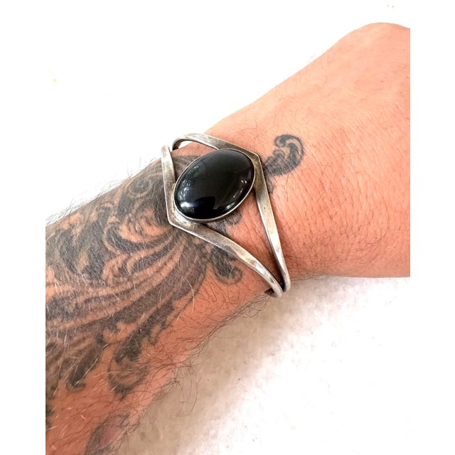 Lovely vintage sterling silver and Onyx cuff bracelet.