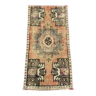 Turkish Yastik Rug 1'6" x 2'10" For Sale