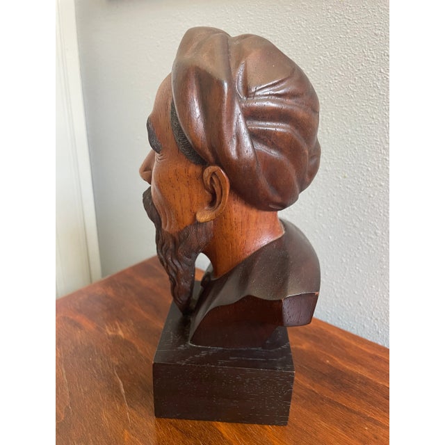 Hand-Carved Wood Bust of Ho Chi Minh by Thanh Lê For Sale - Image 4 of 8