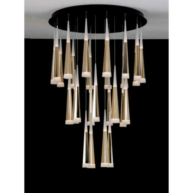 Gold meteoriti di metallo chandelier, aluminum, acrylic, lcs 005 by jago dimensions: d 80 x h 50-200 cm. Materials:...