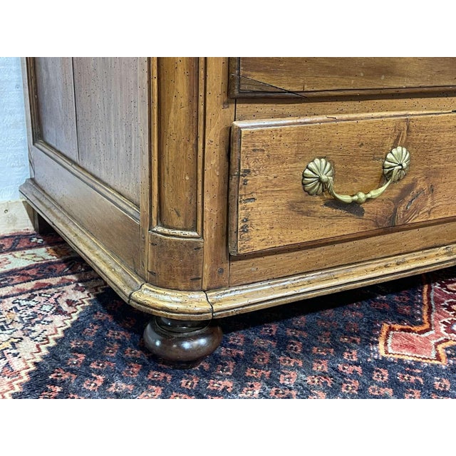 Antique Chest of Drawers in Walnut and Fir, 1700s For Sale - Image 12 of 18
