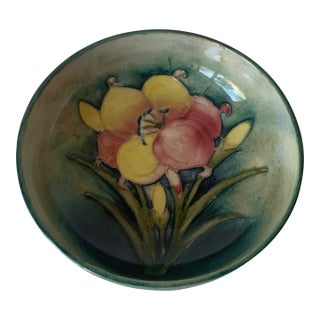 Vintage Moorcroft Pottery Pin Dish “Arum Lily” Pattern For Sale
