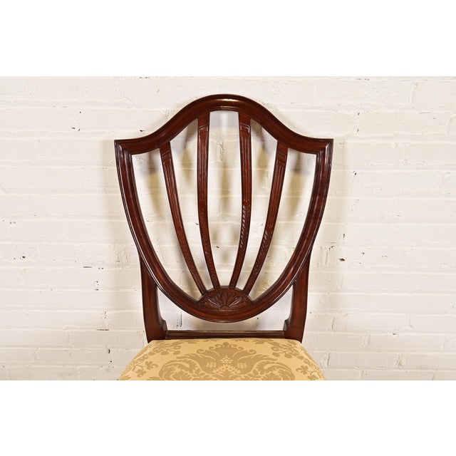 Baker Furniture Federal Carved Mahogany Shield Back Dining Chairs, Set of Four For Sale In South Bend - Image 6 of 12