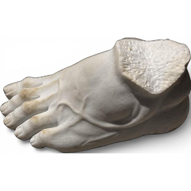 1950s Italian Artist, Classical Greek Style Feet Sculptures, 20th Century, Marble, Set of 2 For Sale - Image 5 of 7