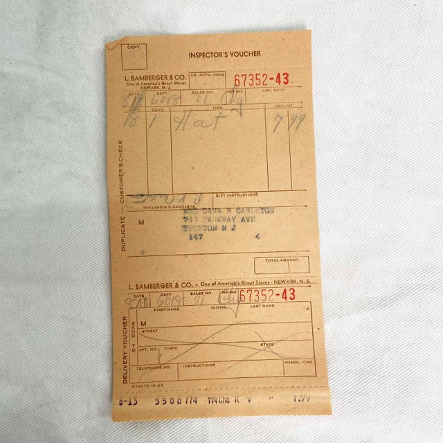 Mid-Century Vintage Hat Box For Sale In New York - Image 6 of 6