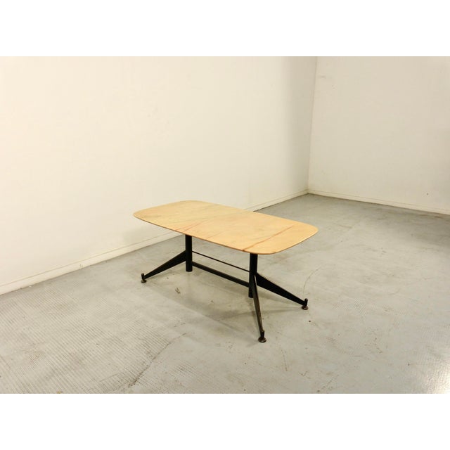 Metal Italian Geometric Table in Carrara Marble and Steel For Sale - Image 7 of 10