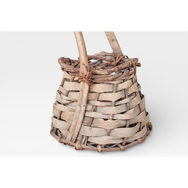 Beige Early 20th Century Handwoven Primitive Basket With Handle For Sale - Image 8 of 11