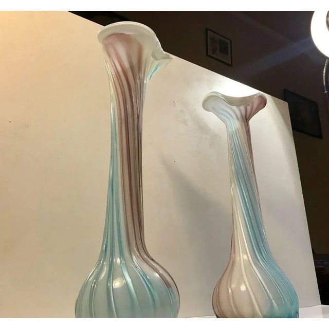 Pink, Blue and White Twisted Murano Glass Vases, 1940s, Set of 2 For Sale - Image 4 of 11