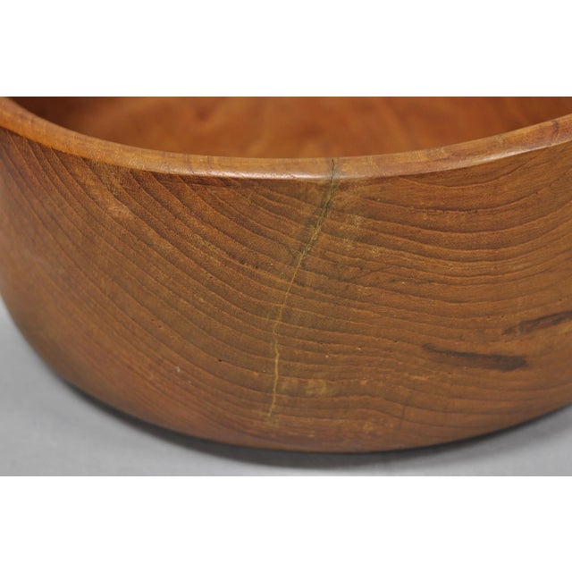 Vintage Mid Century Danish Modern Carved Teak Wood Round Salad Fruit Bowl (B) For Sale In Philadelphia - Image 6 of 13