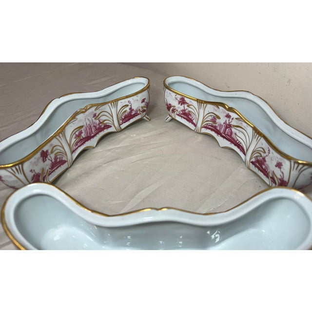 1930s Antique 3 Piece Italian Capodimonte Porcelain Table Garniture Jardiniere Set For Sale - Image 5 of 10