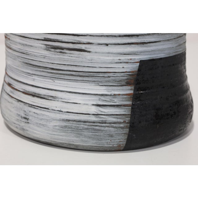 Kathy Erteman Studio Pottery Vessel, 2006 For Sale In Dallas - Image 6 of 12