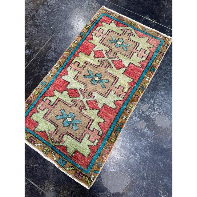 Early 21st Century Turkish Yastik Rug 1'5" x 2'6" For Sale - Image 5 of 5