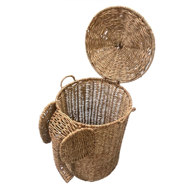 2020s Woven Wicker Elephant Laundry Hamper With Lid For Sale - Image 5 of 9