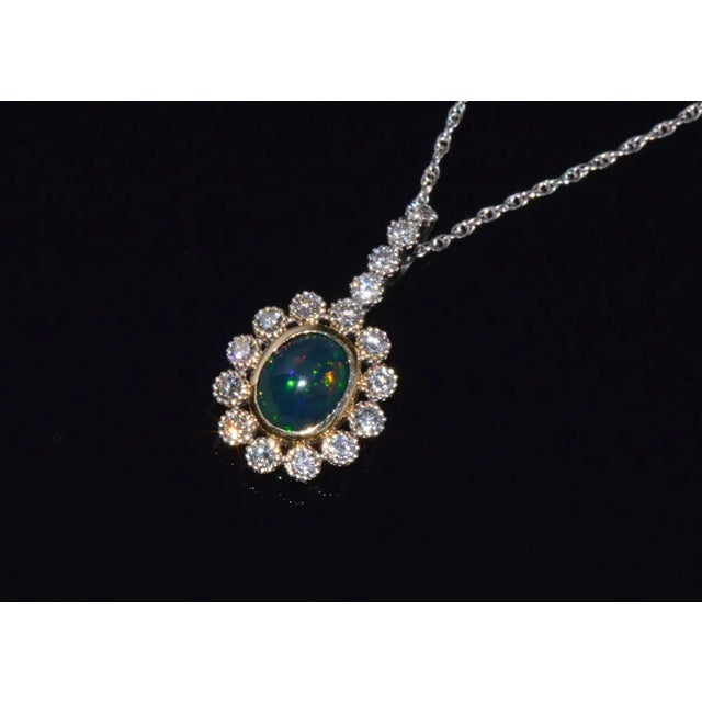 Certified Natural 2.77CTS VS F Diamond Black Opal 18K Solid Gold Pendant Necklace For Sale In Dallas - Image 6 of 10