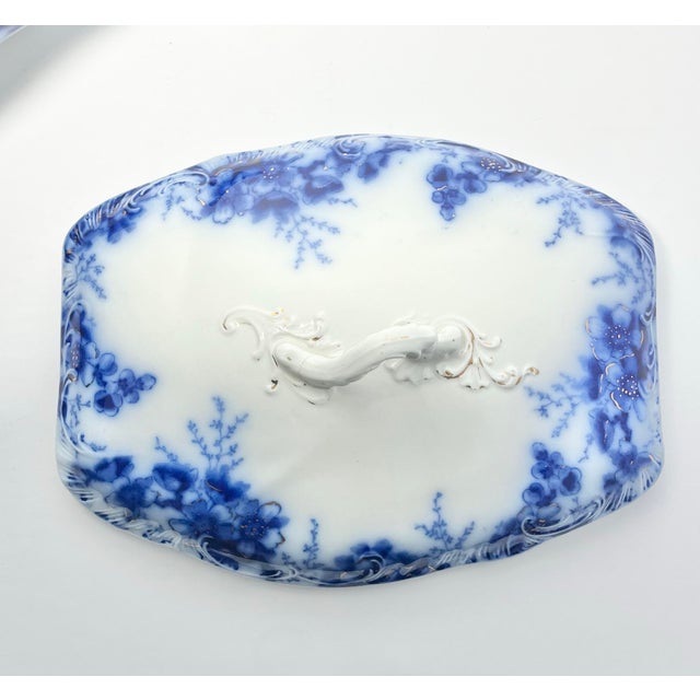 1910s Antique Johnson Brothers “Peach” Ceramic Vegetable Serving Bowl & Lid For Sale In Dallas - Image 6 of 12