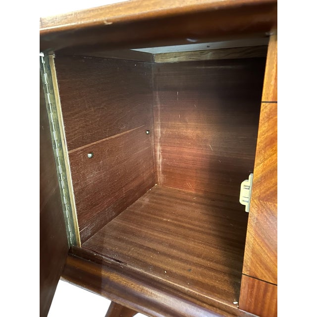 Italian Modernist Display Cabinet by Paolo Buffa, 1950s For Sale - Image 11 of 14