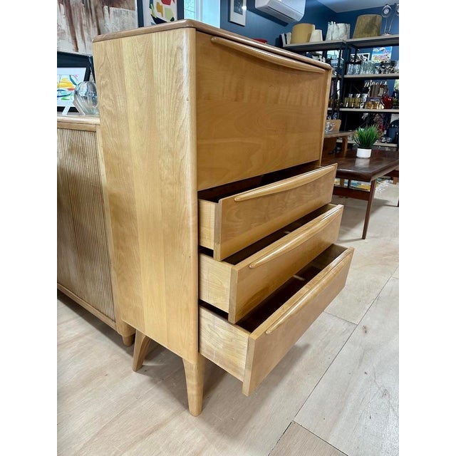 Beige Heywood Wakefield Model M389w Desk / Chest For Sale - Image 8 of 18