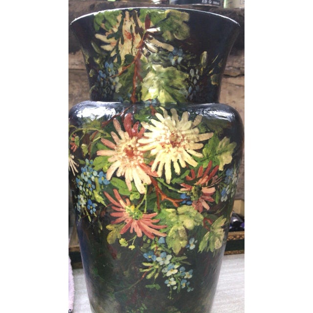 Large French Majolica vase with flowers signed Edouard Gilles, circa 1880. Painted flowers, impressionist period..