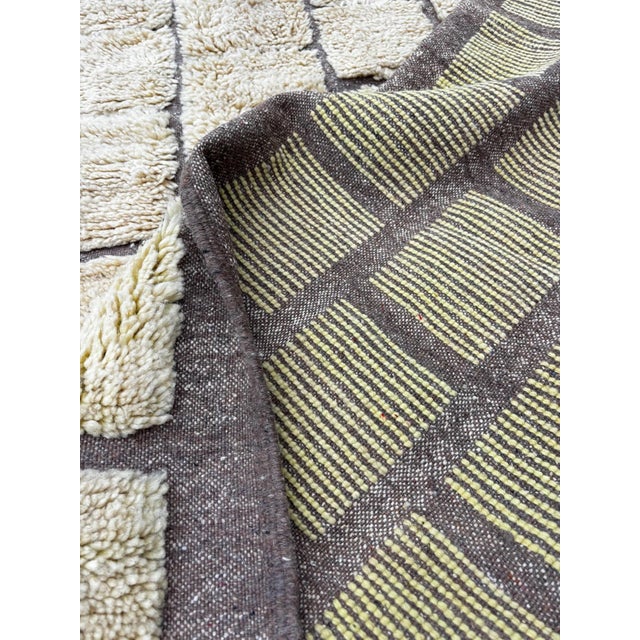 Cream Beni Ouarain M’rirt Moroccan Wool Rug For Sale - Image 8 of 16