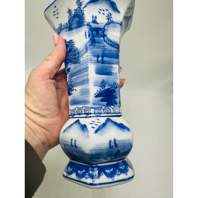 Chinoiserie Blue and White Vase For Sale In Charleston - Image 6 of 6