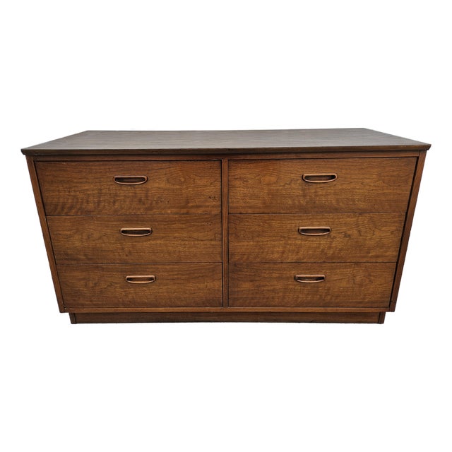 Lane Furniture Walnut and Laminate Six Drawer Dresser For Sale
