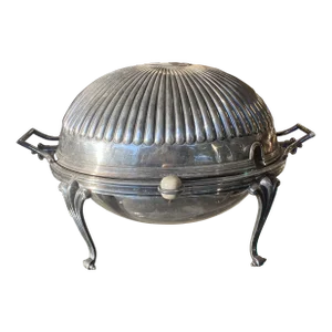 Early 20th Century Mappin Brothers Antique Armorial Silverplated Breakfast Dome