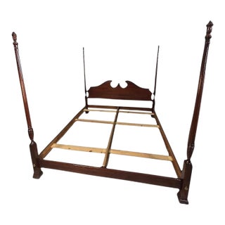 Vintage Chippendale Style King Four Poster Bed in Mahogany Finish For Sale