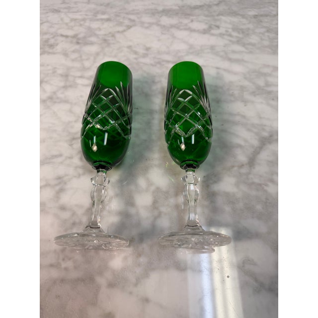 Vintage Fabergé Odessa Emerald Green Crystal Champagne Flutes - Pair For Sale In West Palm - Image 6 of 7