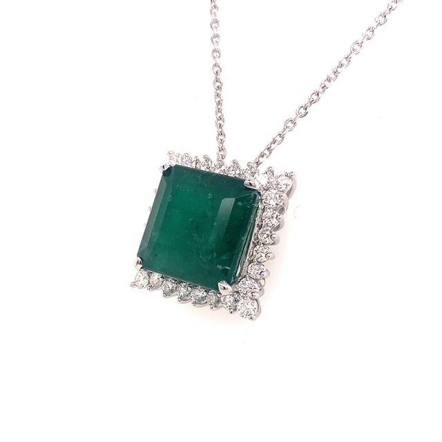 Diamond Emerald Necklace Platinum 9.70 TCW GIA Certified For Sale - Image 9 of 10