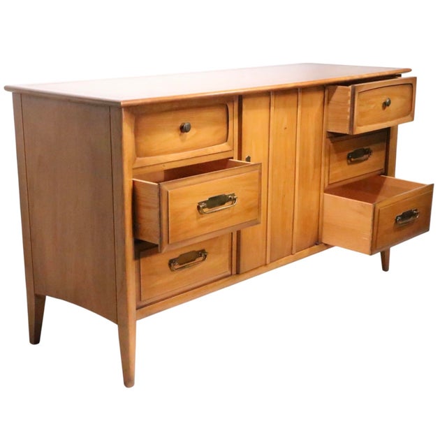 Mid Century Medalist Credenza by Drexel C. 1950/60's For Sale - Image 17 of 18