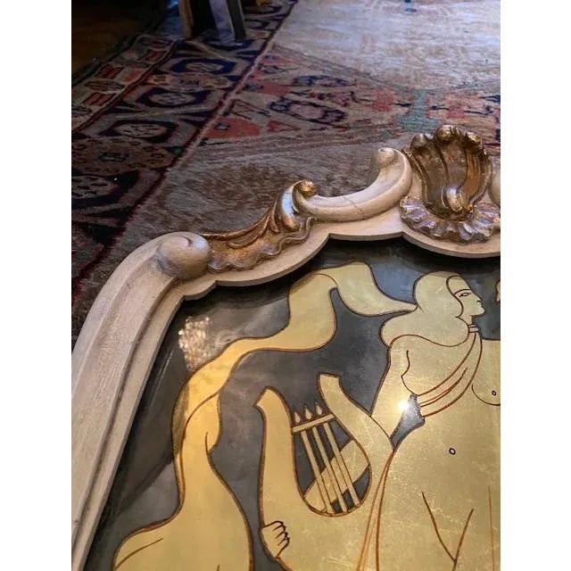 Wood Early 20th Century Maison Jansen Verre églomisé French Style Mid Century Carved Gilt Mirror For Sale - Image 7 of 12