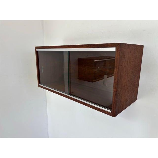 Mid 20th Century Pair of Floating Wall Cabinets in the Style of George Nelson For Sale - Image 11 of 12