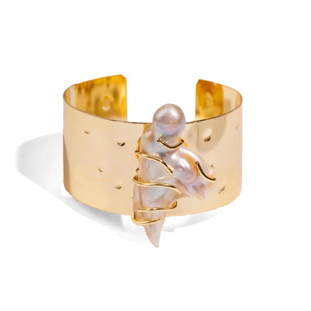 Divine Aura Baroque Pearl Cuff Bracelet For Sale - Image 11 of 11