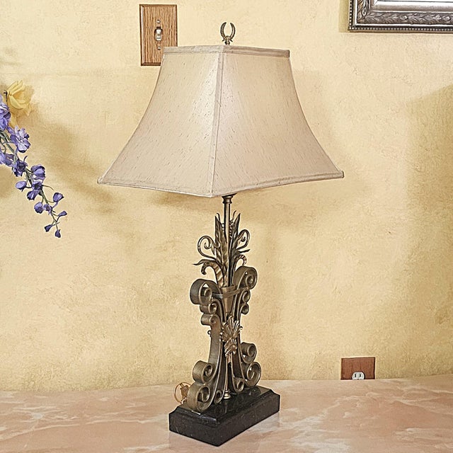 Late 20th Century Vintage Maitland-Smith Neoclassical Brass Scrollwork Table Lamp For Sale - Image 5 of 18