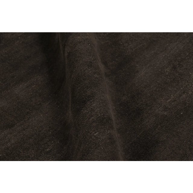 Textile Contemporary Oversized Textural Natural Silk Rug by Rug & Kilim, India For Sale - Image 7 of 10