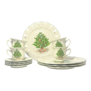 1980s Studio Nova “Holiday Season” 12-Piece Dinnerware Set